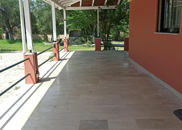 Foteinos