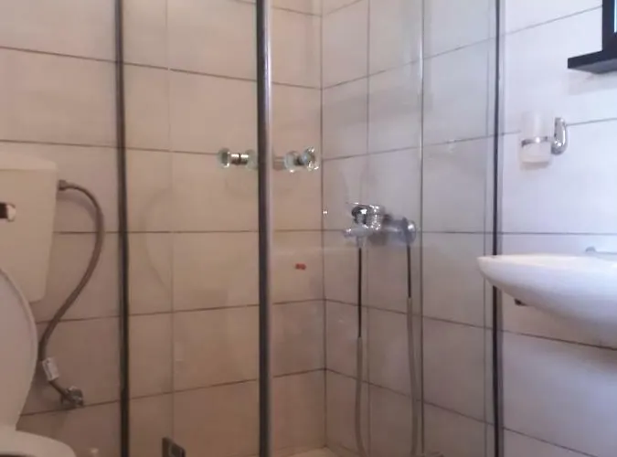 Foteinos