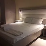 Foteinos *